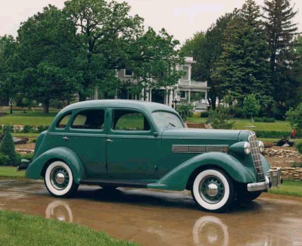 1936 REO Flying Cloud